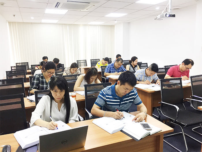 Các Anh/Chị học viên tham gia khóa học Quản lý chuỗi cung ứng tại FMIT®